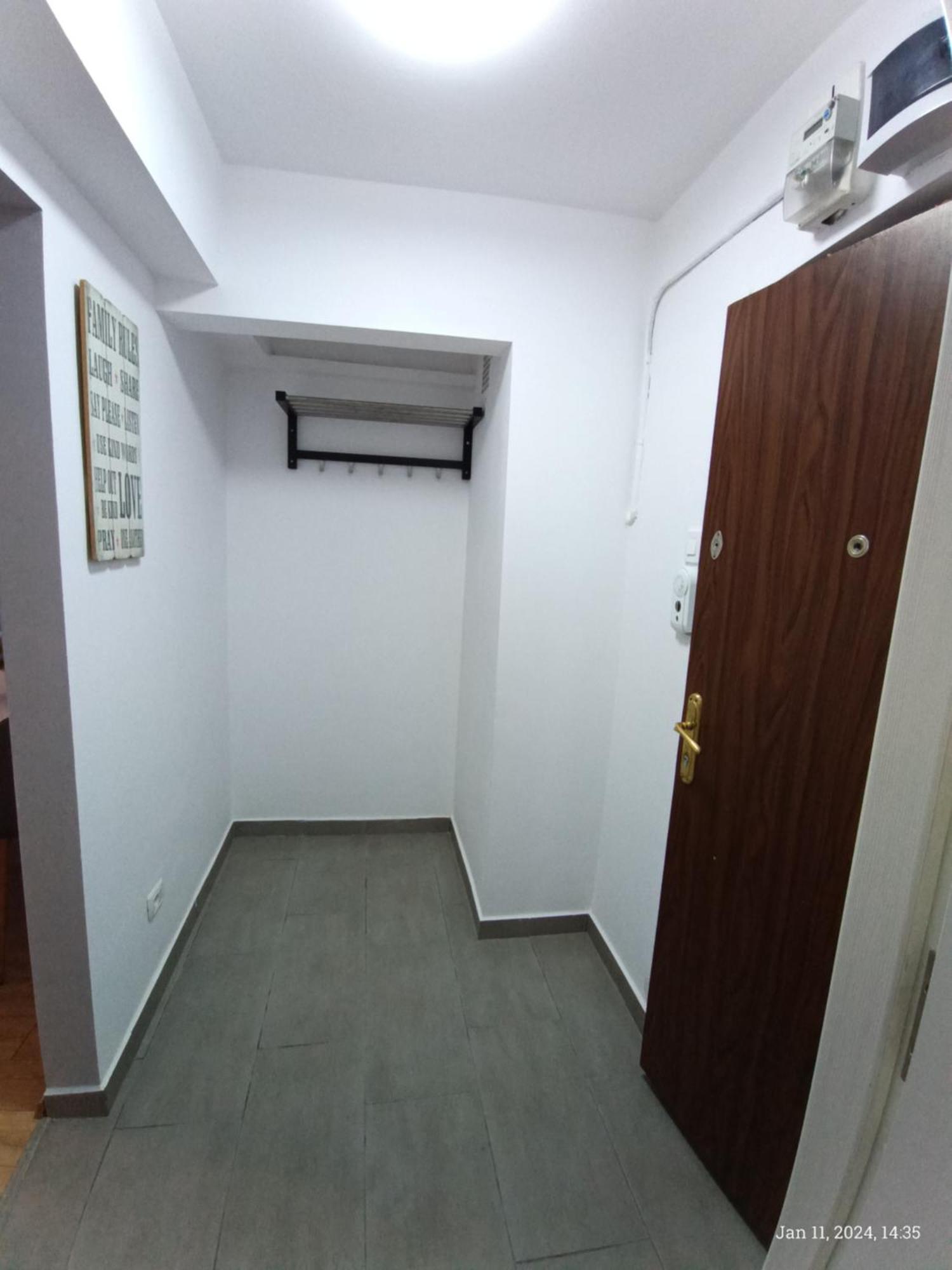 Cozy Apartment City Center Бухарест Екстер'єр фото