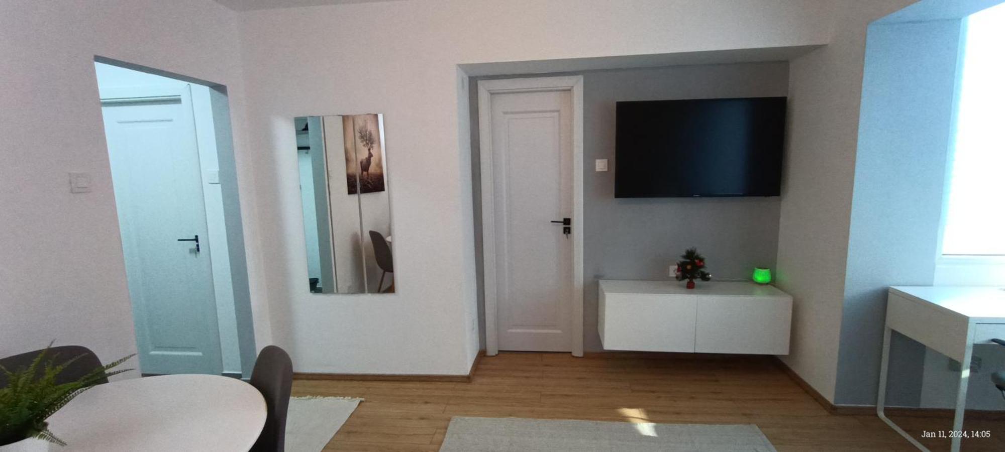Cozy Apartment City Center Бухарест Екстер'єр фото